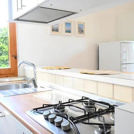 Apartment M433 - Marcelli, Spazioso Trilocale Con Giardino Marcelli