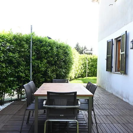 M433 - Marcelli, Spazioso Trilocale Con Giardino