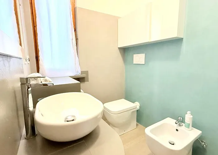 Apartment M433 - Marcelli, Spazioso Trilocale Con Giardino